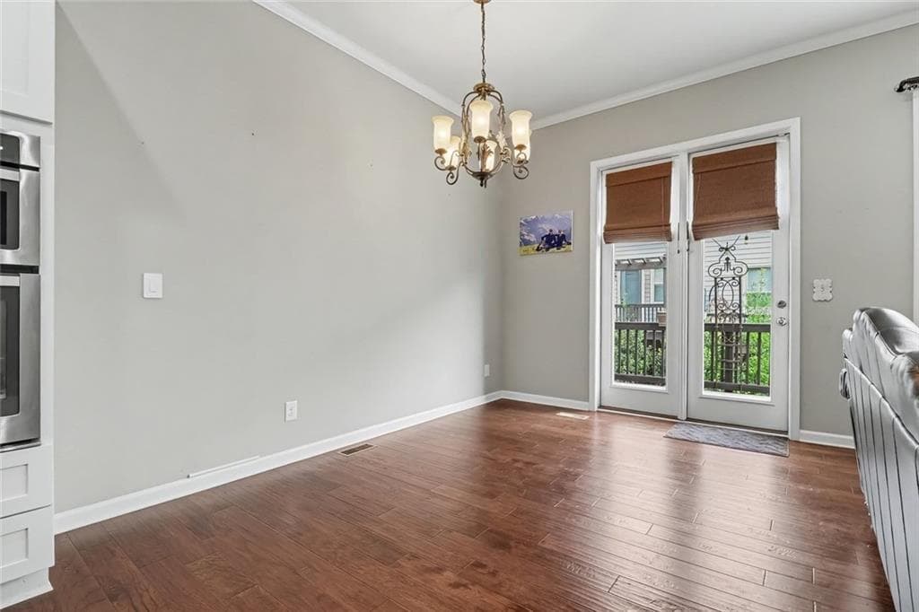 3 bedroom, 4 bathroom, 2,600 sq ft townhouse for sale at 1011 Milhaven Drive, Roswell, GA 30076 — photo 9