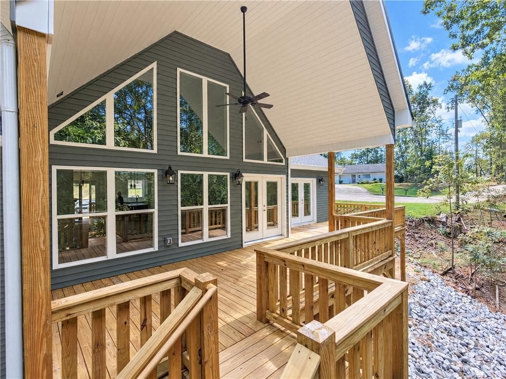 3 bedroom, 2 bathroom, 1,884 sq ft single family residence for sale at 3705 Ronny Way, Gainesville, GA 30506 — photo 4