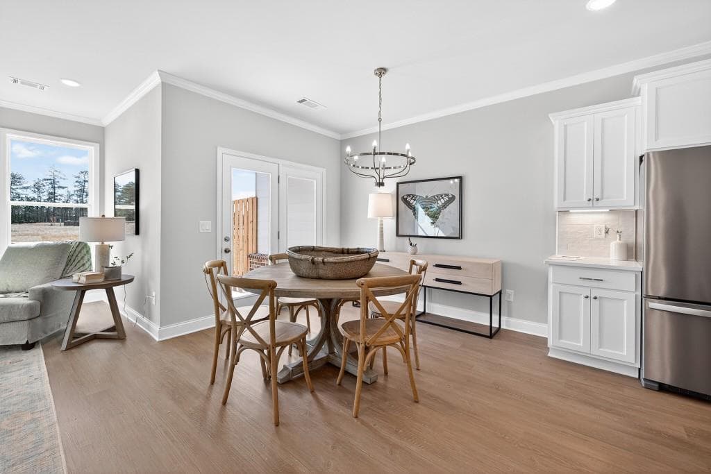3 bedroom, 3 bathroom, 1,814 sq ft townhouse for sale at 1142 Bartlett Trace, Suwanee, GA 30024 — photo 8