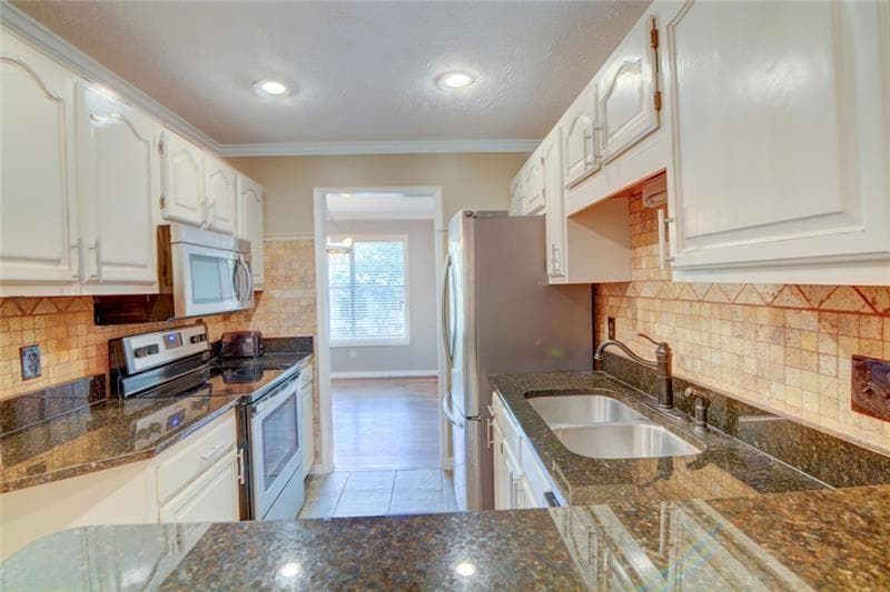 2 bedroom, 2 bathroom, 1,302 sq ft condominium for sale at 904 Peachtree Forest Terrace, Peachtree Corners, GA 30092 — photo 10