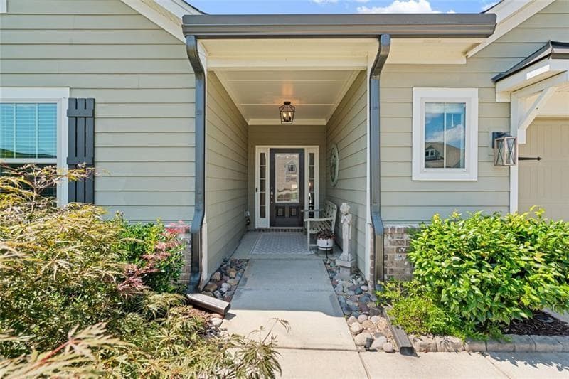 3 bedroom, 3 bathroom, 2,803 sq ft single family residence for sale at 3505 Townley Lane, Cumming, GA 30040 — photo 6