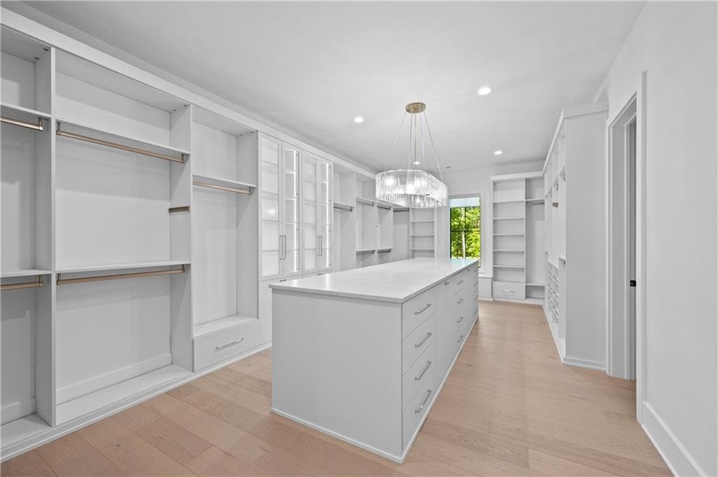 6 bedroom, 9 bathroom, 13,491 sq ft single family residence for sale at 5050 Kings Close, Milton, GA 30004 — photo 10