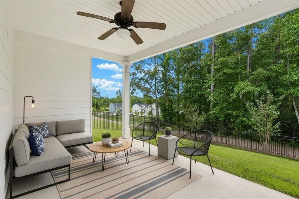 4 bedroom, 3 bathroom, 2,220 sq ft single family residence for sale at 8851 St Andrews Parkway, Winston, GA 30187 — photo 3