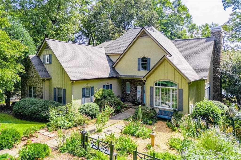 5 bedroom, 4 bathroom, 4,628 sq ft single family residence under contract at 308 Laurel Lakes Drive, Carrollton, GA 30116