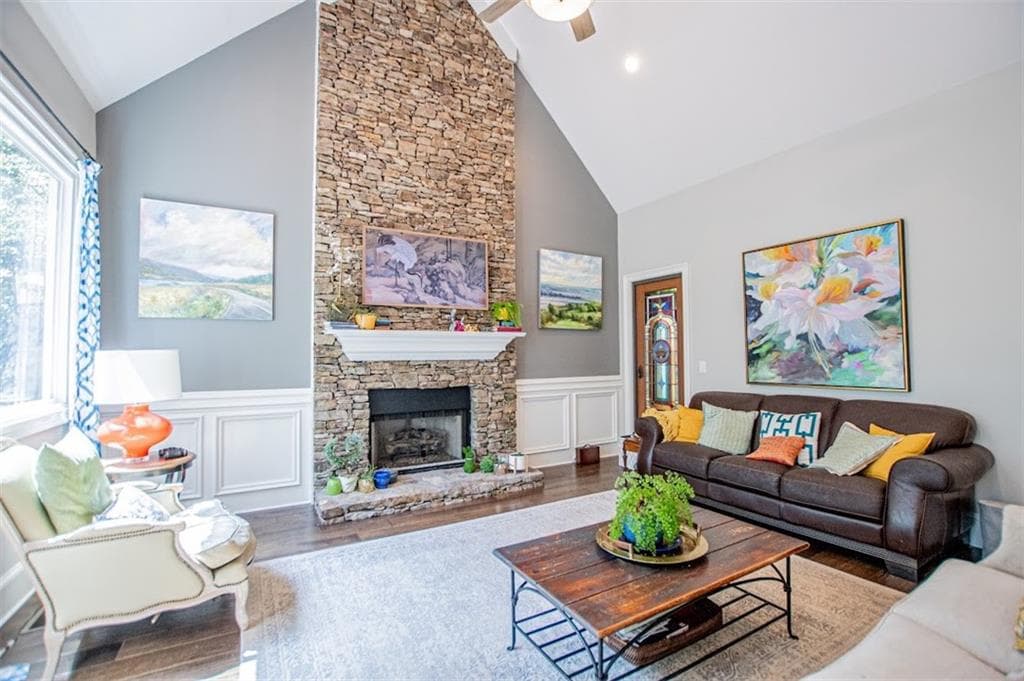 5 bedroom, 4 bathroom, 4,628 sq ft single family residence under contract at 308 Laurel Lakes Drive, Carrollton, GA 30116 — photo 8