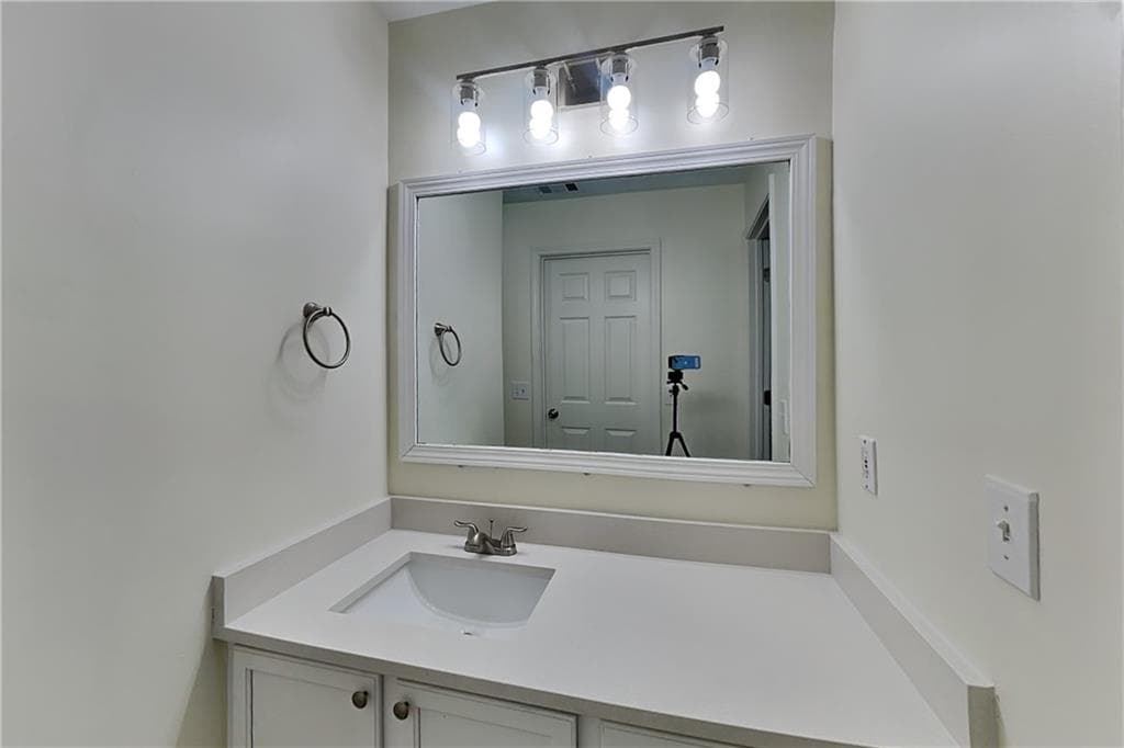 3 bedroom, 3 bathroom, 1,668 sq ft single family residence for rent at 3235 Continental Drive, Cumming, GA 30041 for $2,150 a month — photo 9
