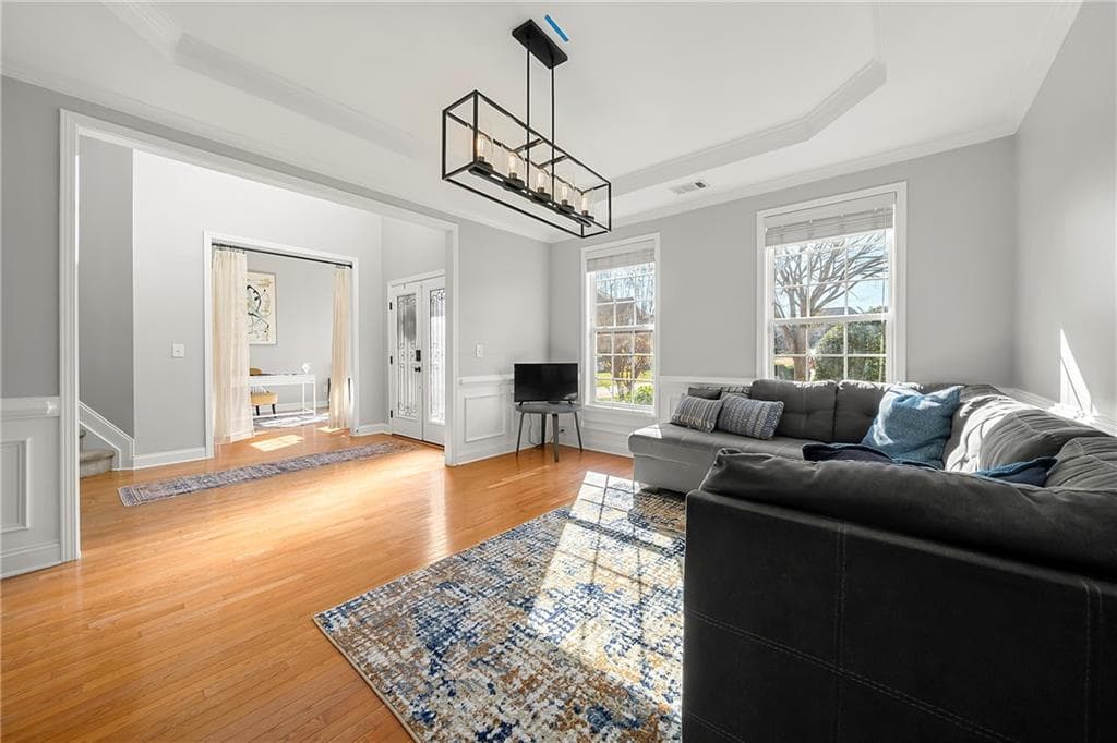 6 bedroom, 5 bathroom, 5,268 sq ft single family residence for sale at 3593 Quillback Court, Atlanta, GA 30349 — photo 4