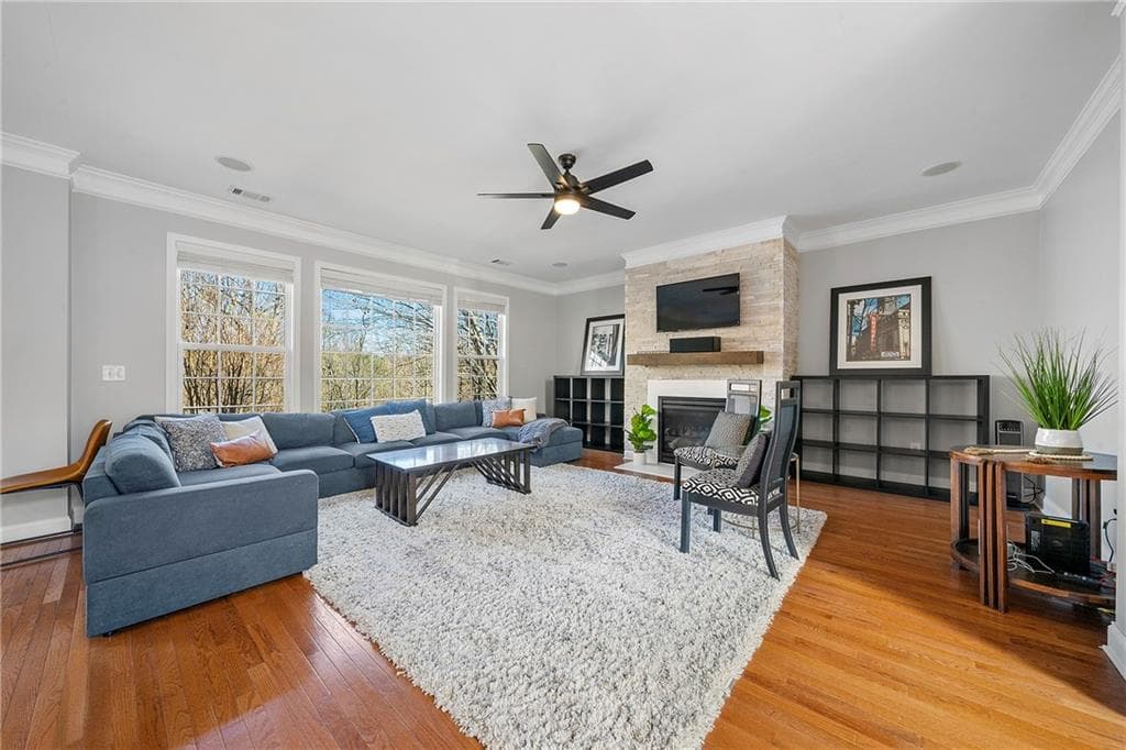 6 bedroom, 5 bathroom, 5,268 sq ft single family residence for sale at 3593 Quillback Court, Atlanta, GA 30349 — photo 7