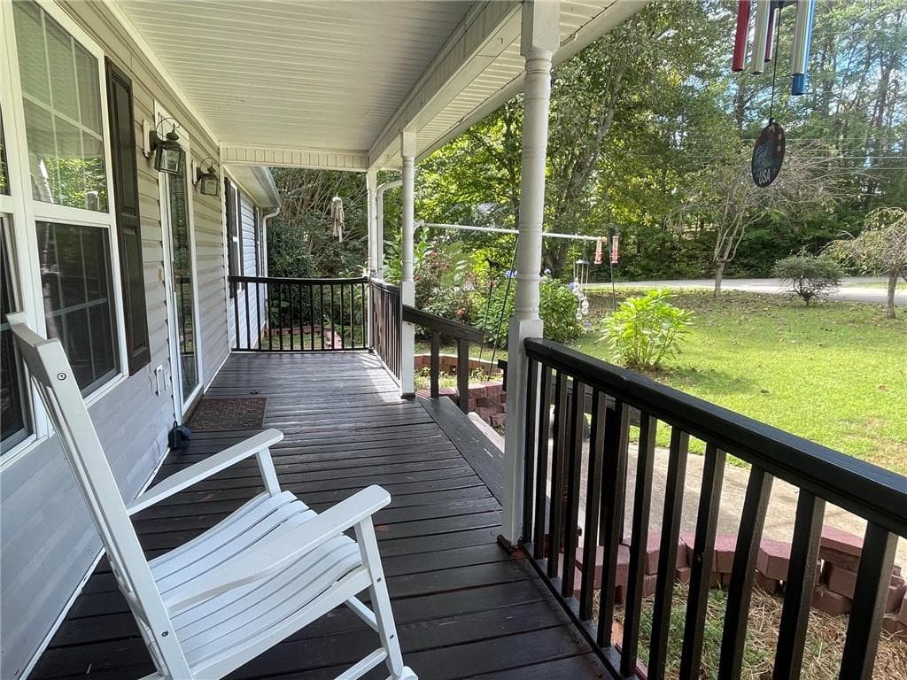 3 bedroom, 2 bathroom, 1,908 sq ft single family residence for sale at 14 RAYELEE Circle, Jasper, GA 30143 — photo 5