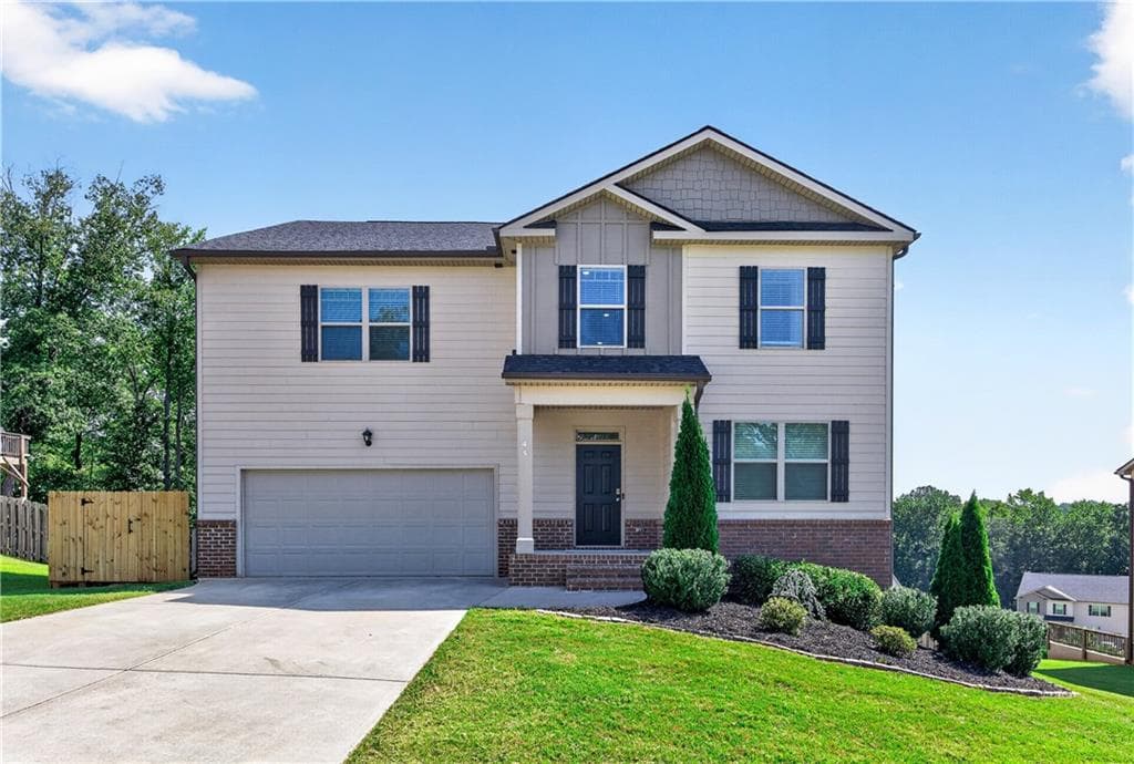 5 bedroom, 3 bathroom, 3,268 sq ft single family residence for sale at 45 Filson Dr, Newnan, GA 30276