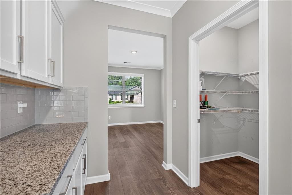 5 bedroom, 3 bathroom, 3,268 sq ft single family residence for sale at 45 Filson Dr, Newnan, GA 30276 — photo 10