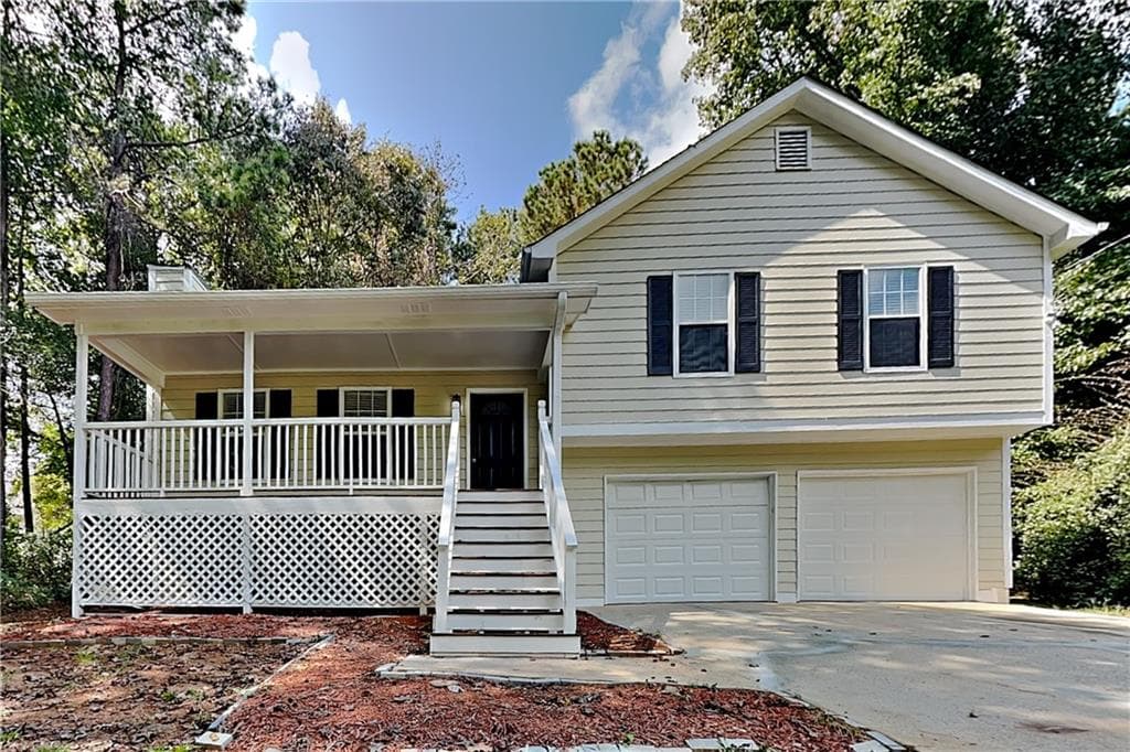 3 bedroom, 2 bathroom, 1,220 sq ft single family residence for rent at 58 Glenbrook Court, Douglasville, GA 30134 for $1,700 a month