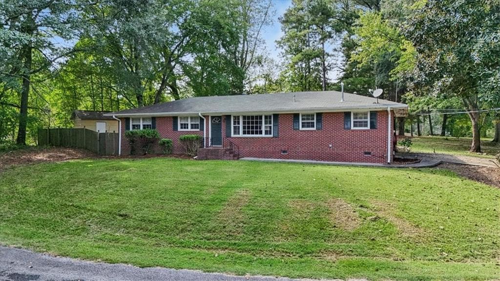 3 bedroom, 2 bathroom, 1,425 sq ft single family residence for rent at 107 Pinecrest Circle, Dallas, GA 30132 for $2,000 a month — photo 8
