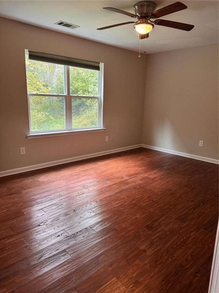 3 bedroom, 1 bathroom, 1,015 sq ft single family residence for rent at 3048 Woodham Way, Atlanta, GA 30316 for $1,950 a month — photo 10