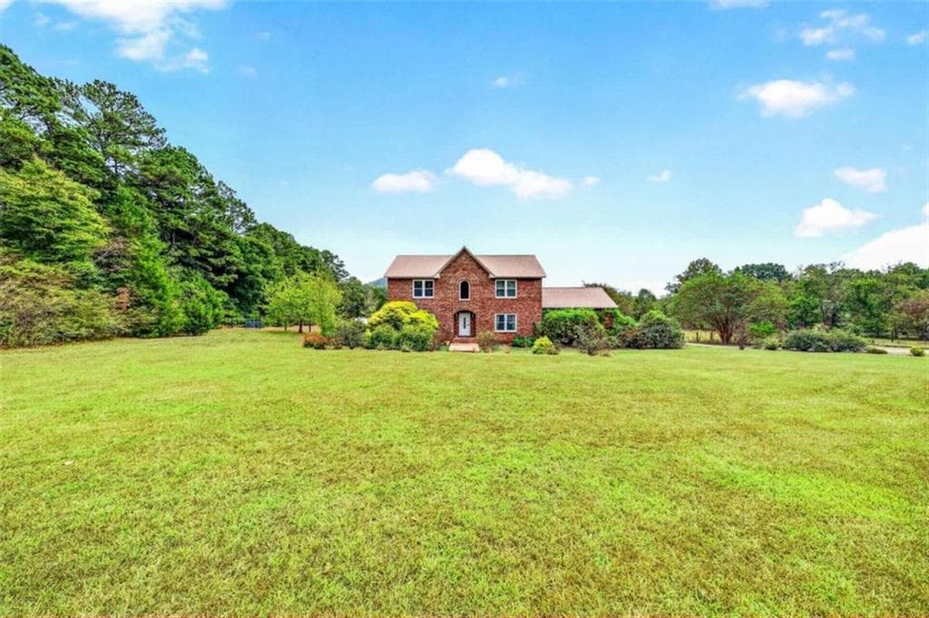 4 bedroom, 3 bathroom, 2,522 sq ft single family residence for sale at 139 Mount Zion Road, Rome, GA 30165 — photo 4