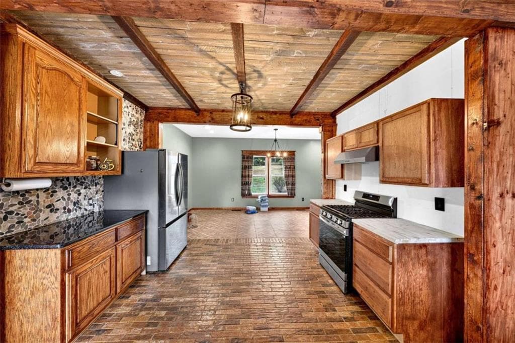 4 bedroom, 3 bathroom, 2,522 sq ft single family residence for sale at 139 Mount Zion Road, Rome, GA 30165 — photo 7