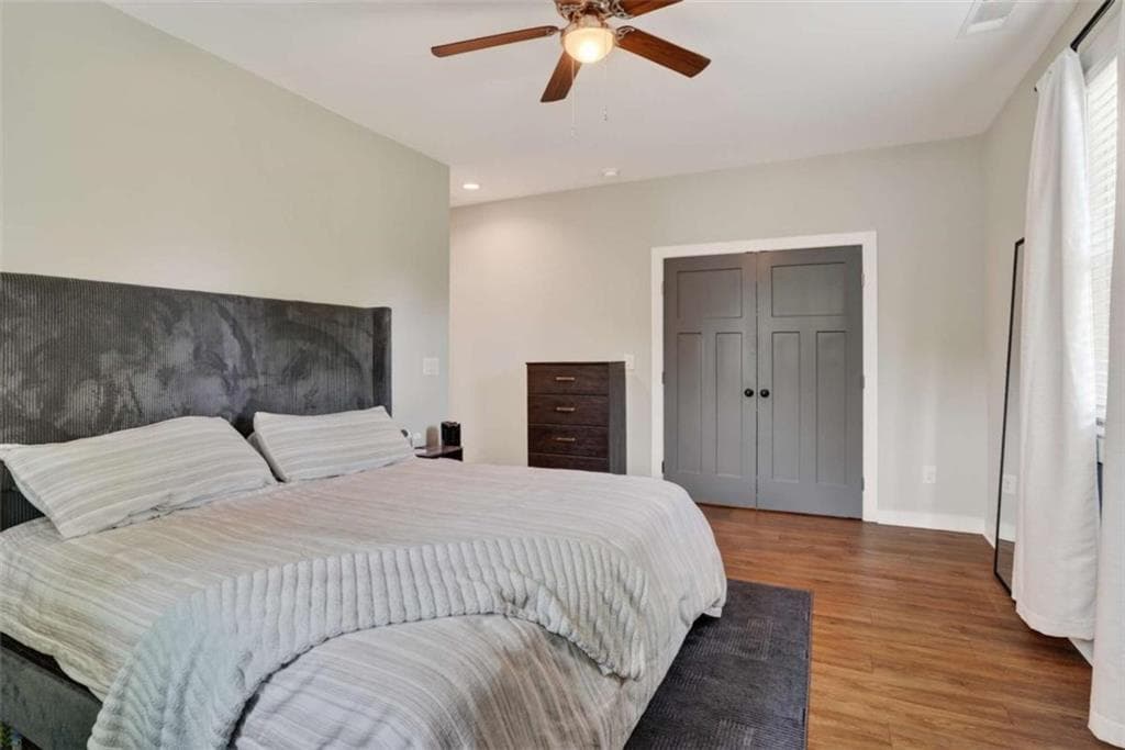 4 bedroom, 4 bathroom, 2,441 sq ft single family residence for sale at 396 Lindsay Street, Atlanta, GA 30314 — photo 6