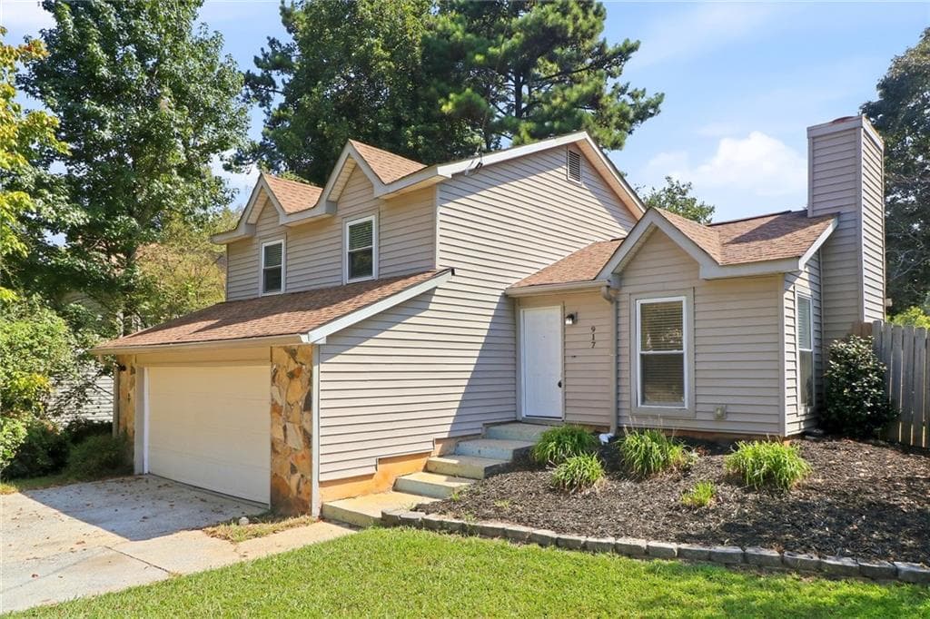 3 bedroom, 2 bathroom, 1,284 sq ft single family residence for rent at 917 Shiloh Ridge Run, Kennesaw, GA 30144 for $2,030 a month — photo 2