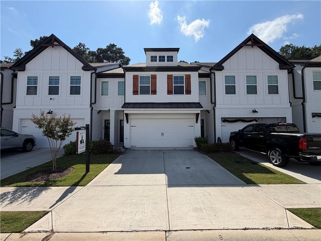 3 bedroom, 3 bathroom, 1,818 sq ft townhouse for rent at 263 Auburn Valley Way, Auburn, GA 30011 for $2,000 a month — photo 2