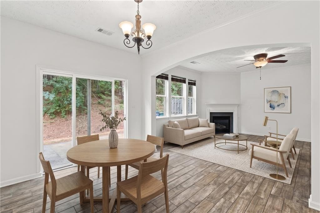 3 bedroom, 3 bathroom, 1,836 sq ft townhouse for sale at 1573 Park Brooke Circle, Marietta, GA 30008 — photo 3