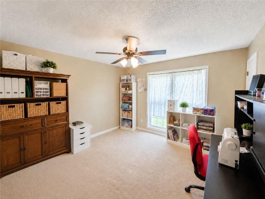 4 bedroom, 3 bathroom, 1,861 sq ft single family residence for sale at 3511 W Surrey Road, Albany, GA 31721 — photo 9