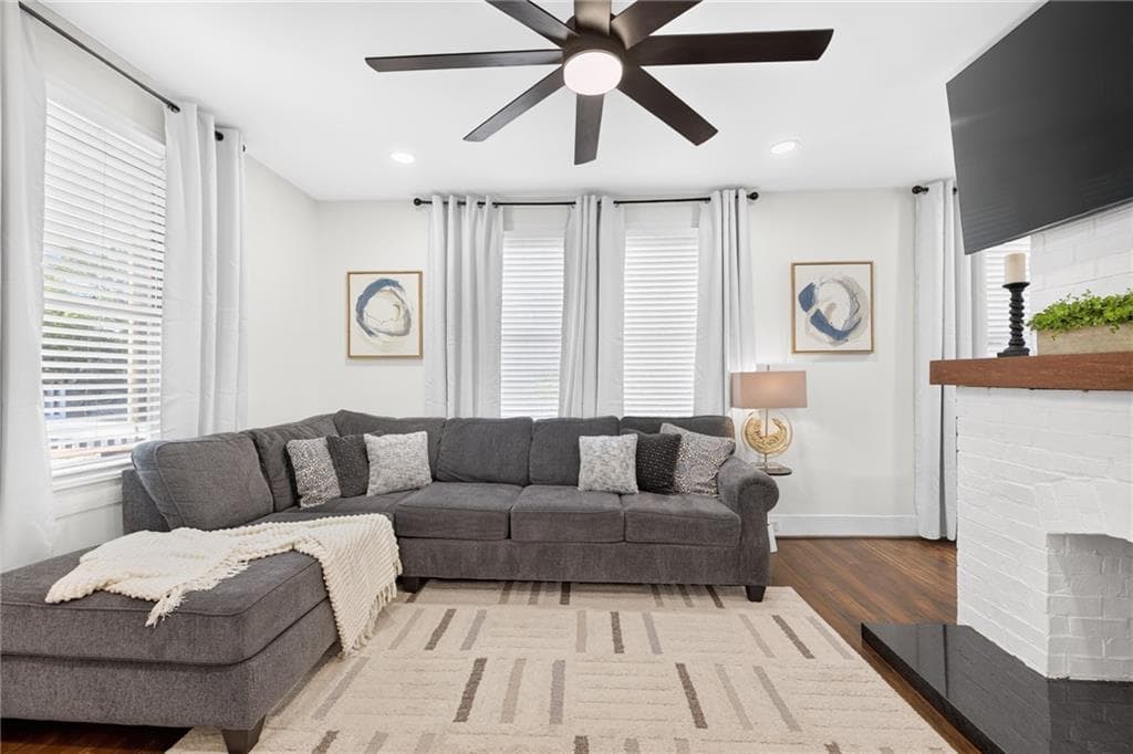 3 bedroom, 2 bathroom, 1,620 sq ft single family residence for sale at 37 Poplar Street, Covington, GA 30014 — photo 8