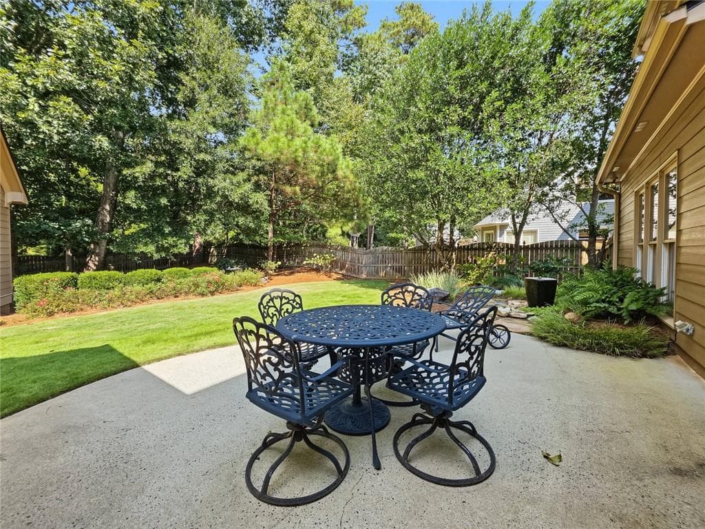 5 bedroom, 4 bathroom, 3,254 sq ft single family residence for sale at 4418 Walnut Creek Drive, Kennesaw, GA 30152 — photo 7