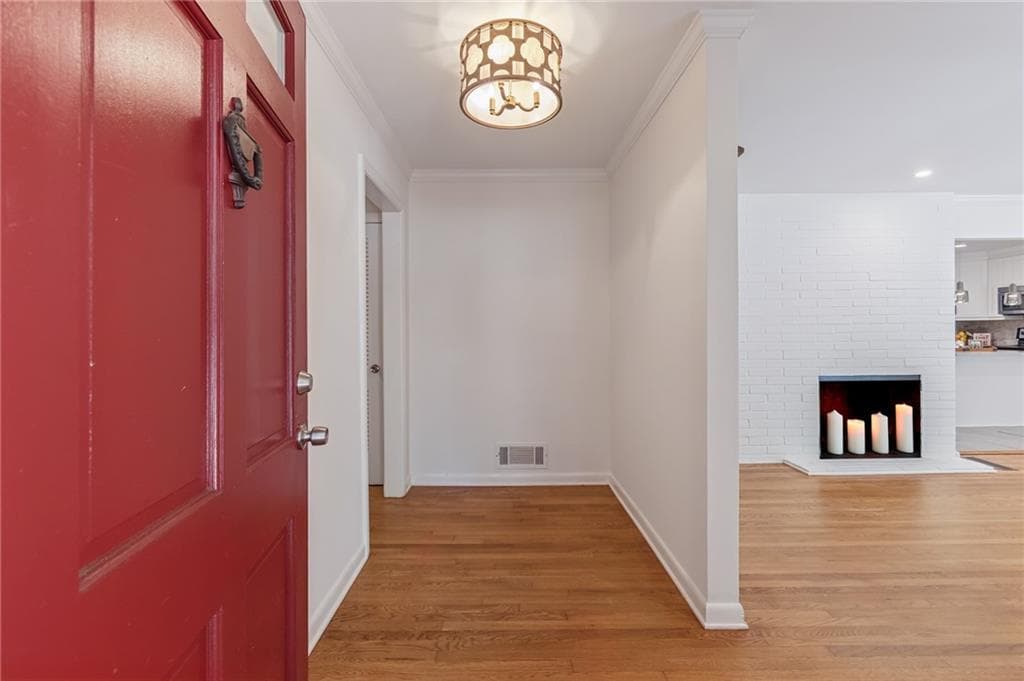 3 bedroom, 2 bathroom, 1,420 sq ft single family residence for rent at 2332 Tanglewood Circle, Atlanta, GA 30345 for $3,250 a month — photo 6