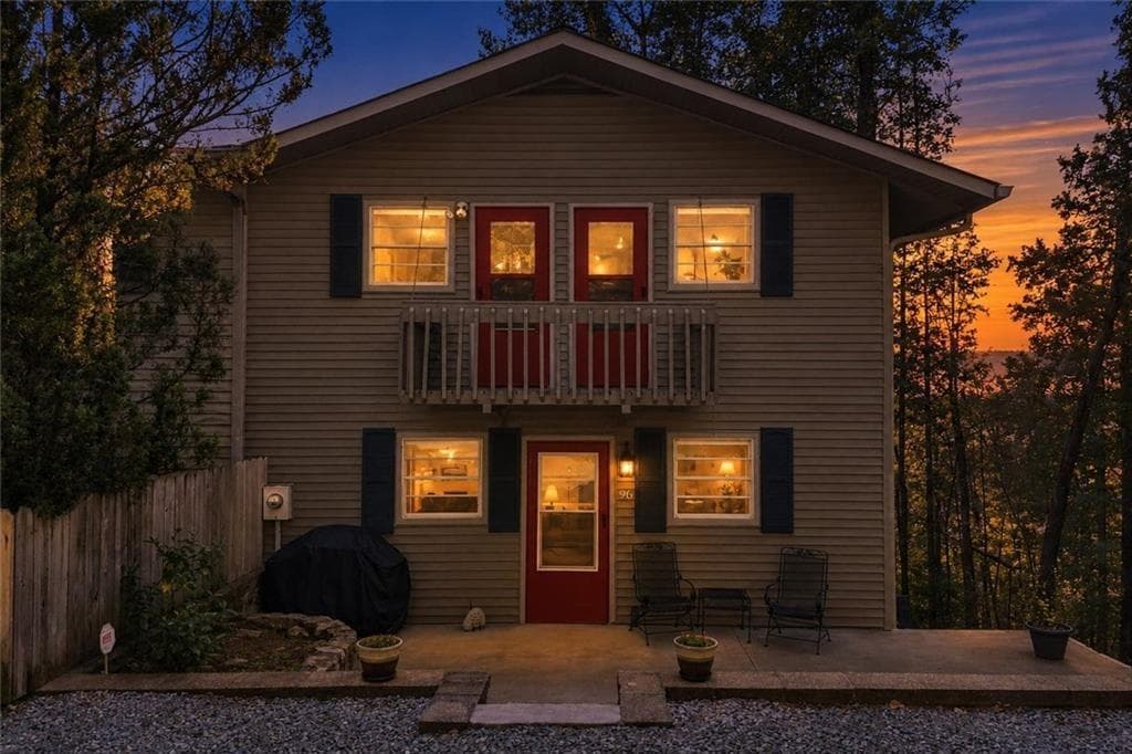 3 bedroom, 2 bathroom, 1,218 sq ft townhouse for sale at 96 Clubhouse Court, Ellijay, GA 30536 — photo 3