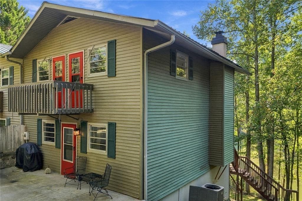 3 bedroom, 2 bathroom, 1,218 sq ft townhouse for sale at 96 Clubhouse Court, Ellijay, GA 30536 — photo 4
