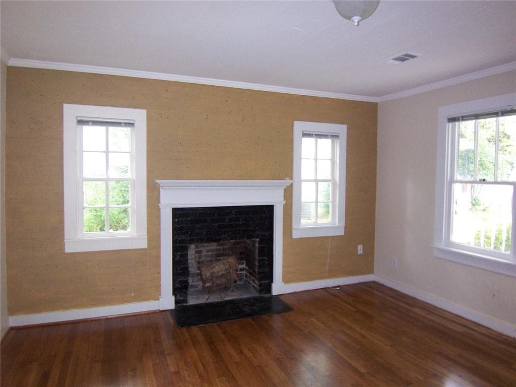 2 bedroom, 2 bathroom, 1,512 sq ft single family residence for rent at 115 King Street, Roswell, GA 30075 for $2,350 a month — photo 7