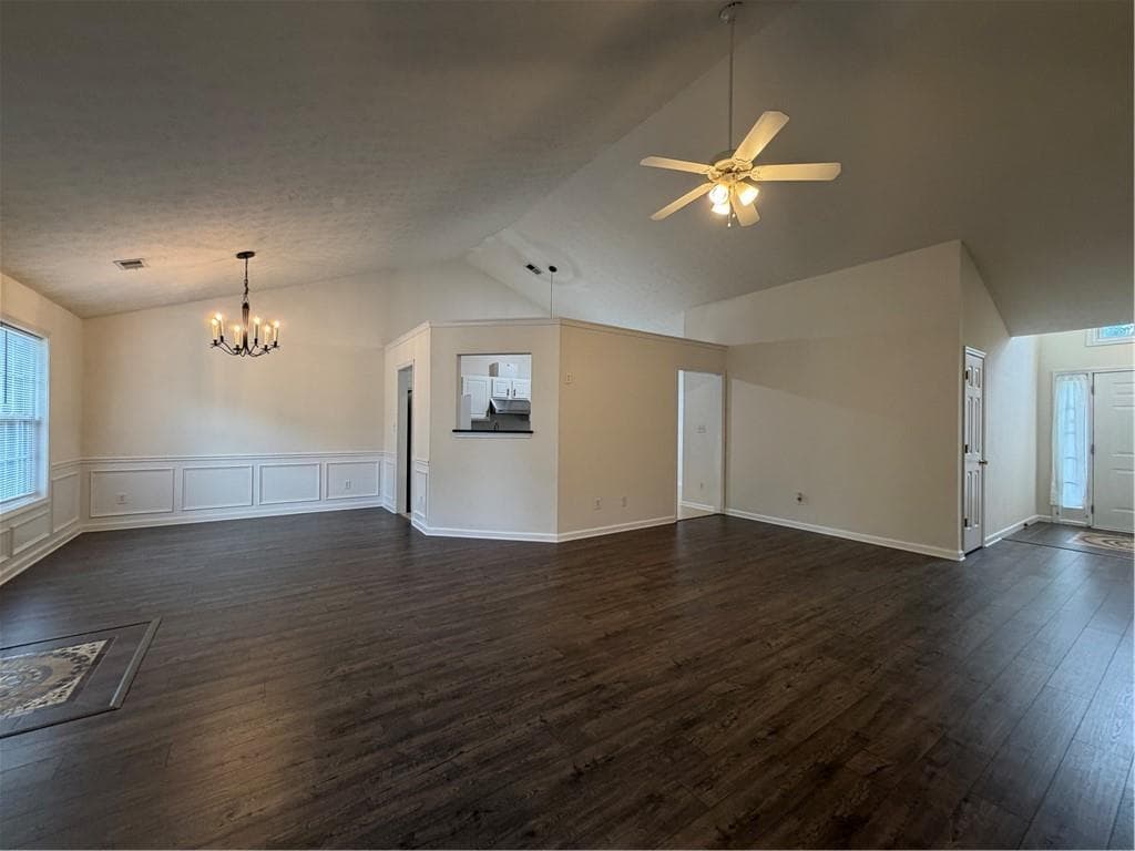 3 bedroom, 2 bathroom, 1,836 sq ft single family residence for sale at 3017 Baymount Way, Lawrenceville, GA 30043 — photo 6