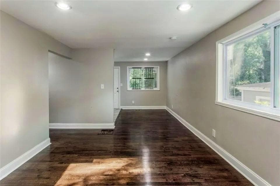 3 bedroom, 1 bathroom, 832 sq ft single family residence for sale at 2017 Detroit Avenue, Atlanta, GA 30314 — photo 2