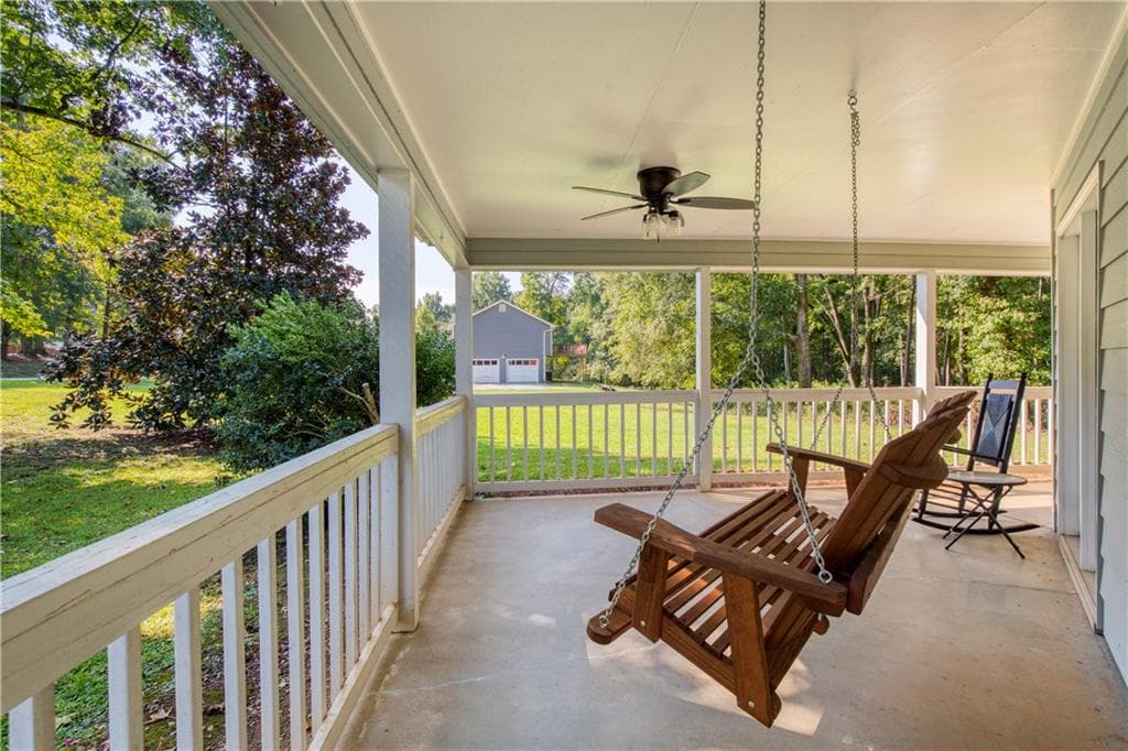 3 bedroom, 2 bathroom, 1,402 sq ft single family residence for sale at 95 Park Place Drive, Covington, GA 30016 — photo 7