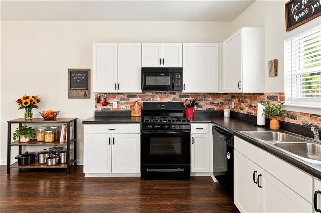 3 bedroom, 2 bathroom, 1,302 sq ft single family residence for sale at 36 Kimberleys Crossing, Jasper, GA 30143 — photo 6