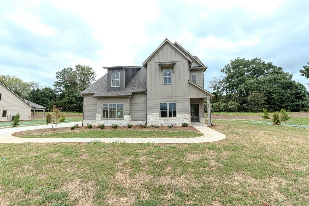 4 bedroom, 4 bathroom, 3,275 sq ft single family residence for sale at 362 Races Road, Hoschton, GA 30548