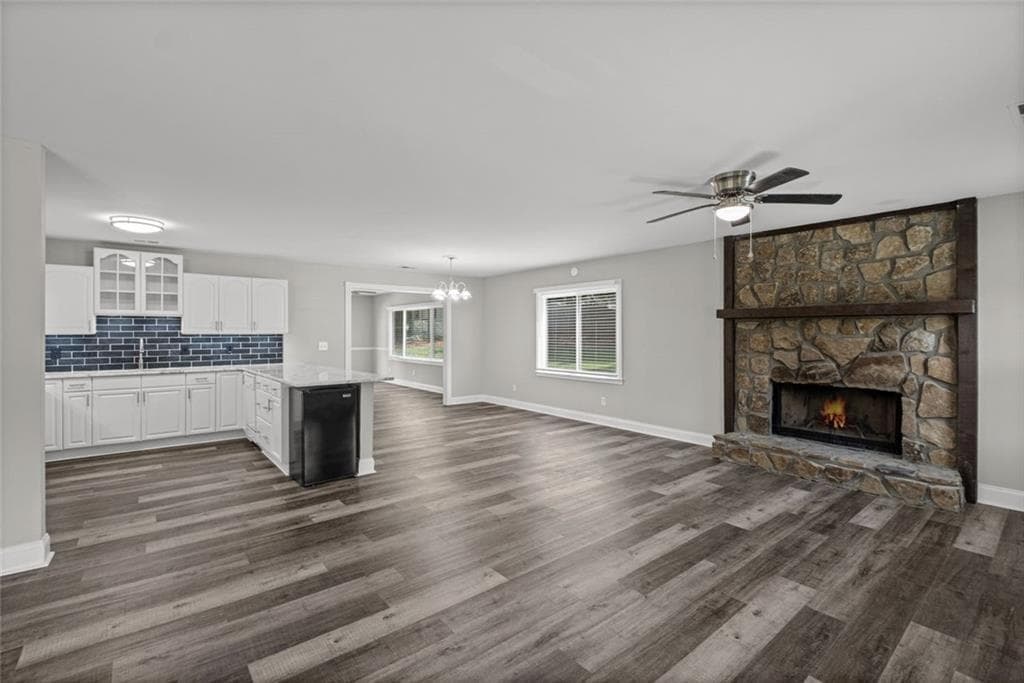4 bedroom, 3 bathroom, 1,888 sq ft single family residence for sale at 164 Dials Drive, Woodstock, GA 30188 — photo 10