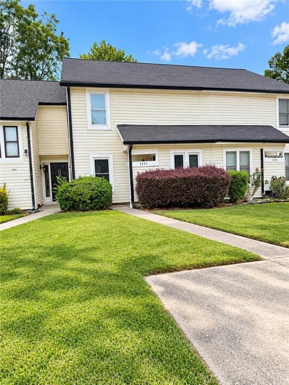 3 bedroom, 3 bathroom, 1,504 sq ft townhouse for rent at 3253 Tennington Place, Lawrenceville, GA 30044 for $2,000 a month — photo 2