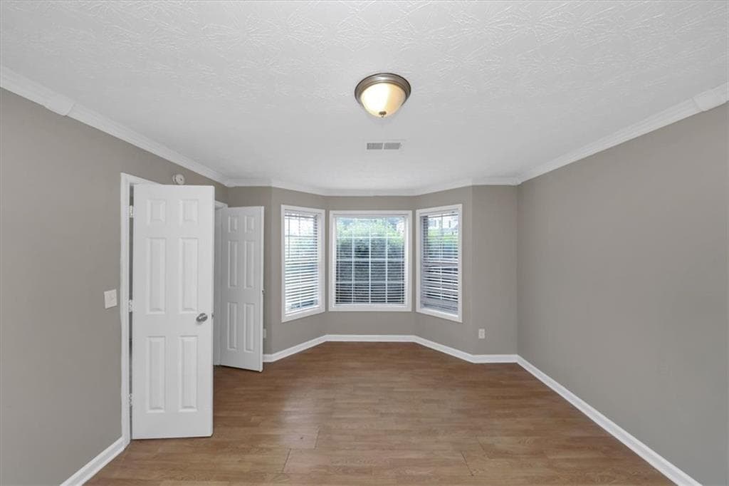 5 bedroom, 3 bathroom, 3,286 sq ft single family residence for sale at 2631 Downing Park Drive, Conyers, GA 30094 — photo 6