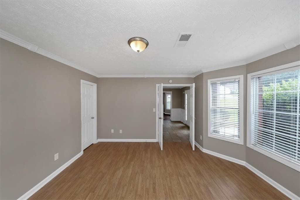 5 bedroom, 3 bathroom, 3,286 sq ft single family residence for sale at 2631 Downing Park Drive, Conyers, GA 30094 — photo 7