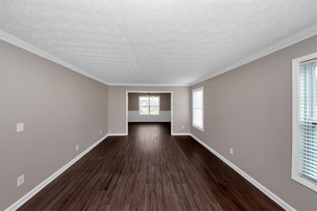 5 bedroom, 3 bathroom, 3,286 sq ft single family residence for sale at 2631 Downing Park Drive, Conyers, GA 30094 — photo 9