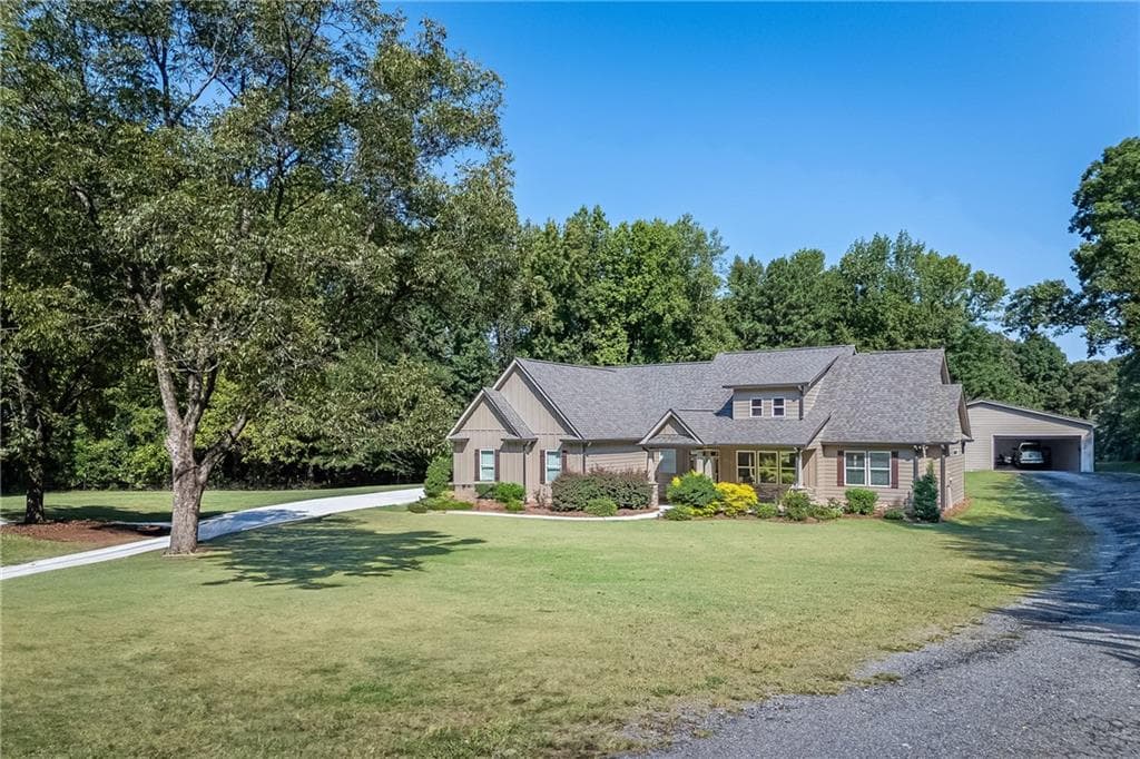 3 bedroom, 2 bathroom, 3,220 sq ft single family residence for sale at 60 Eskew Road, Mcdonough, GA 30252 — photo 5