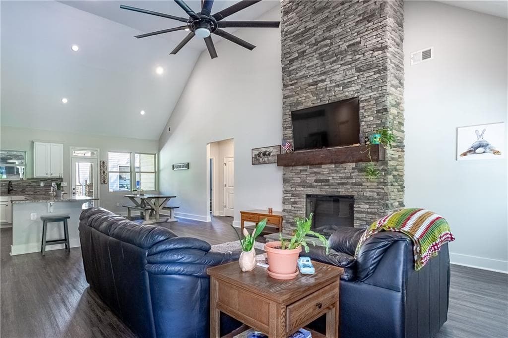 3 bedroom, 2 bathroom, 3,220 sq ft single family residence for sale at 60 Eskew Road, Mcdonough, GA 30252 — photo 8