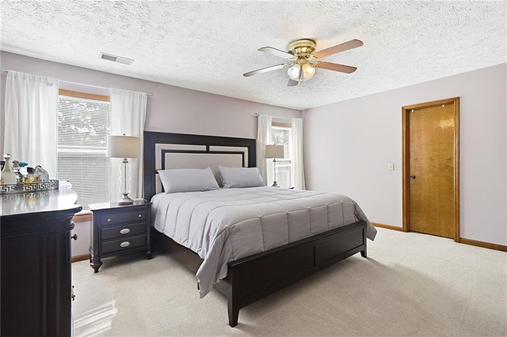 5 bedroom, 3 bathroom, 2,933 sq ft single family residence for sale at 2184 Deep Woods Way, Marietta, GA 30062 — photo 6