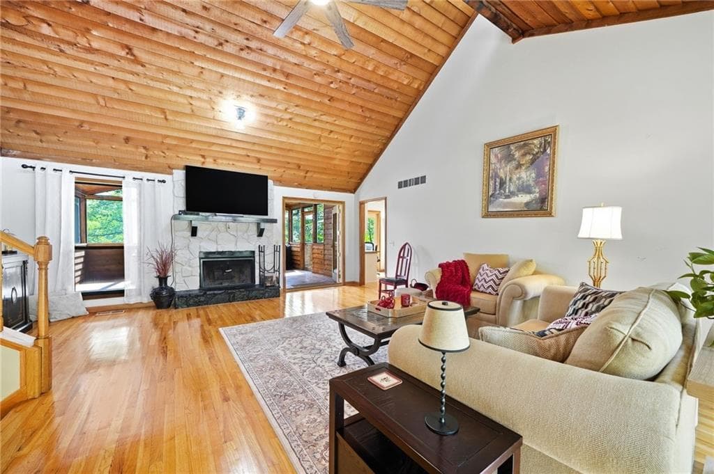5 bedroom, 3 bathroom, 2,933 sq ft single family residence for sale at 2184 Deep Woods Way, Marietta, GA 30062 — photo 3