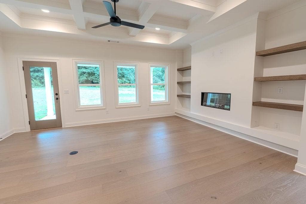 4 bedroom, 4 bathroom, 3,331 sq ft single family residence for sale at 328 Races Road, Hoschton, GA 30548 — photo 10