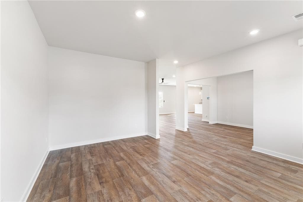 4 bedroom, 3 bathroom, 2,500 sq ft single family residence for sale at 342 Jarrett Street, Fairburn, GA 30213 — photo 5