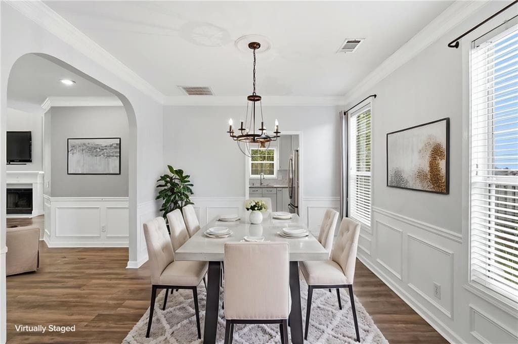 3 bedroom, 3 bathroom, 2,096 sq ft single family residence for sale at 302 Highland Court, Woodstock, GA 30188 — photo 7