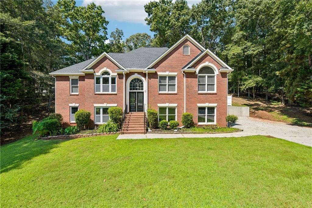 4 bedroom, 3 bathroom, 2,831 sq ft single family residence for sale at 6608 Windbrook Way, Flowery Branch, GA 30542