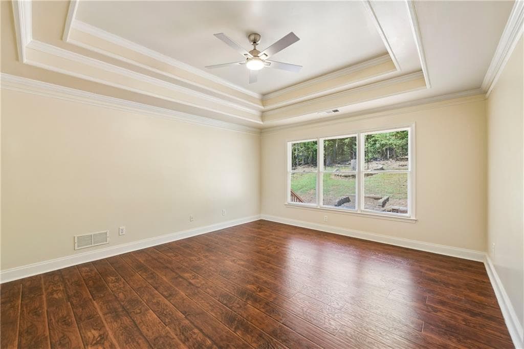 4 bedroom, 3 bathroom, 2,831 sq ft single family residence for sale at 6608 Windbrook Way, Flowery Branch, GA 30542 — photo 4